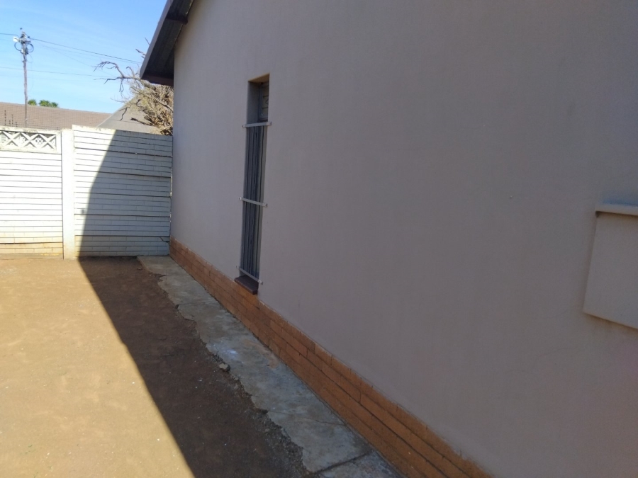 3 Bedroom Property for Sale in Meiringspark Ext 2 North West